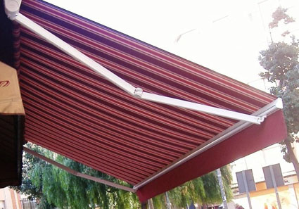 toldo brazo extensible